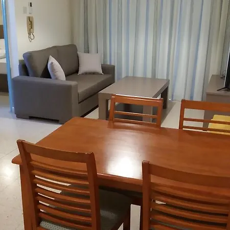 304 Carisa Holiday Flat